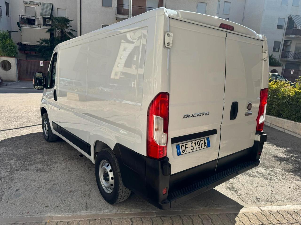 FIAT DUCATO 30 2.3 MJ 120 CV. PCTN CH1 3 POSTI AUTOCARRO
