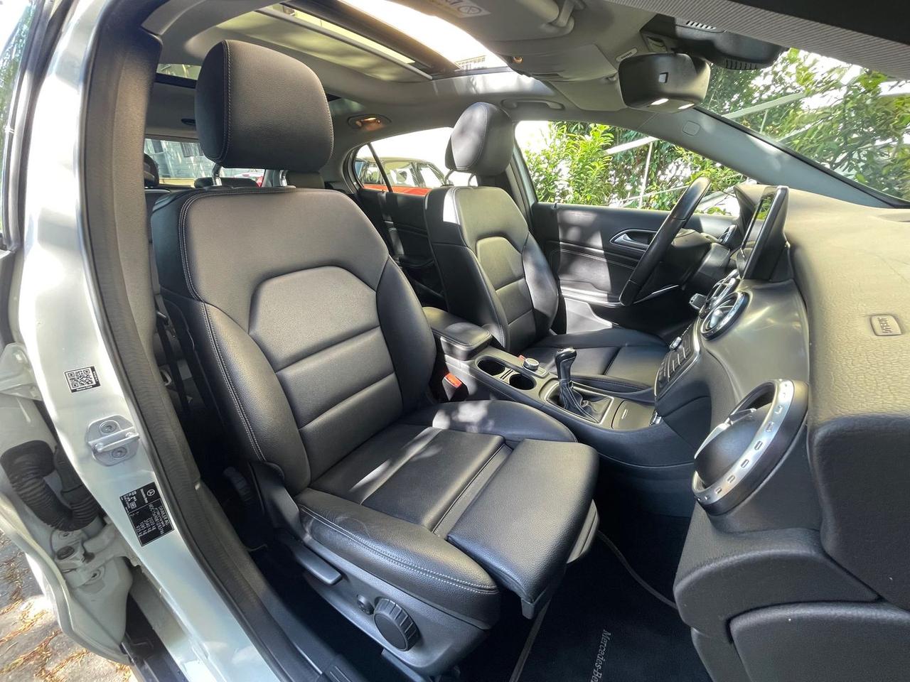 Mercedes-Benz GLA 200 200d