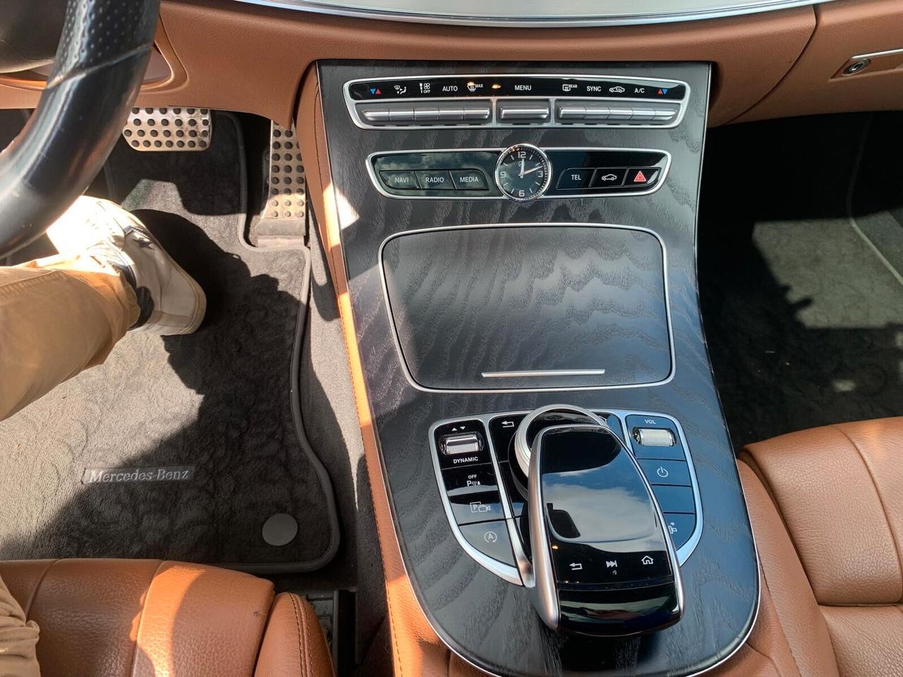 Mercedes-benz E 220 d Auto Premium Plus