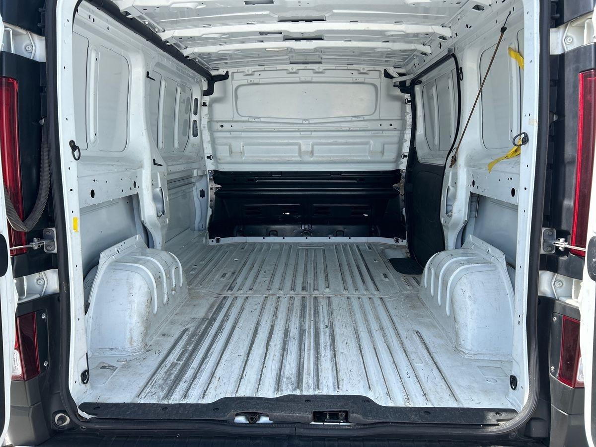 RENAULT Trafic IV 27 2019 - trafic T27 2.0 dci 120cv L1H1 Ice