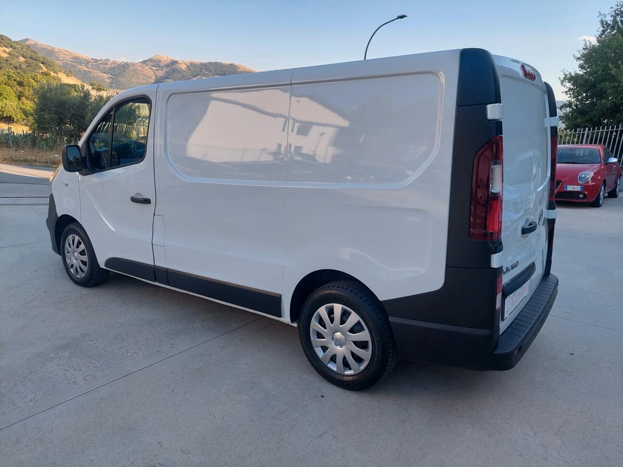 Opel Vivaro 1.6 120CV