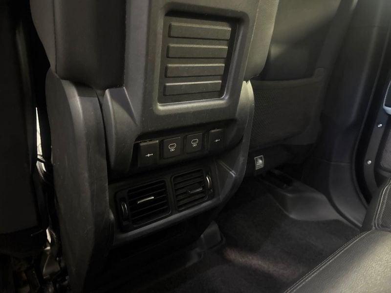 Land Rover Defender 110 3.0d i6 mhev X-Dynamic SE awd 250cv auto 6p.ti