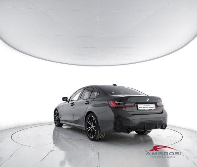 BMW 320 Serie 3 d Berlina Innovation Comfort Msport Packag