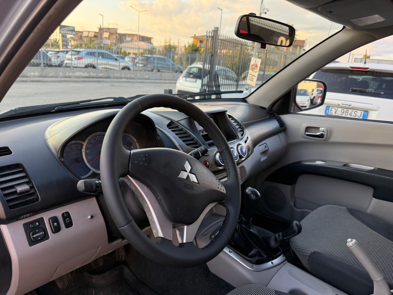 Mitsubishi L200 2.5 DI-D/136CV Club Cab Intense