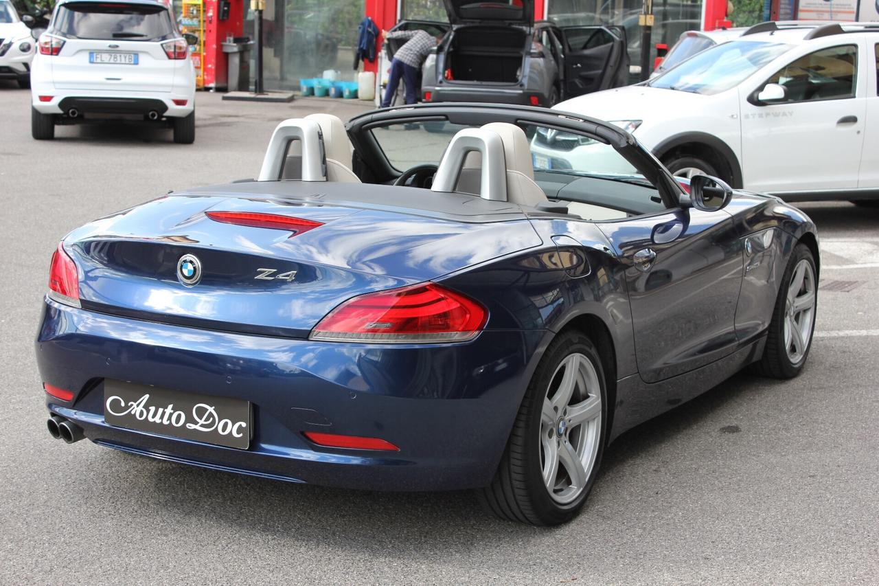 Bmw Z4 sDrive23i INTERNI IN PELLE BIANCA - SENSORI