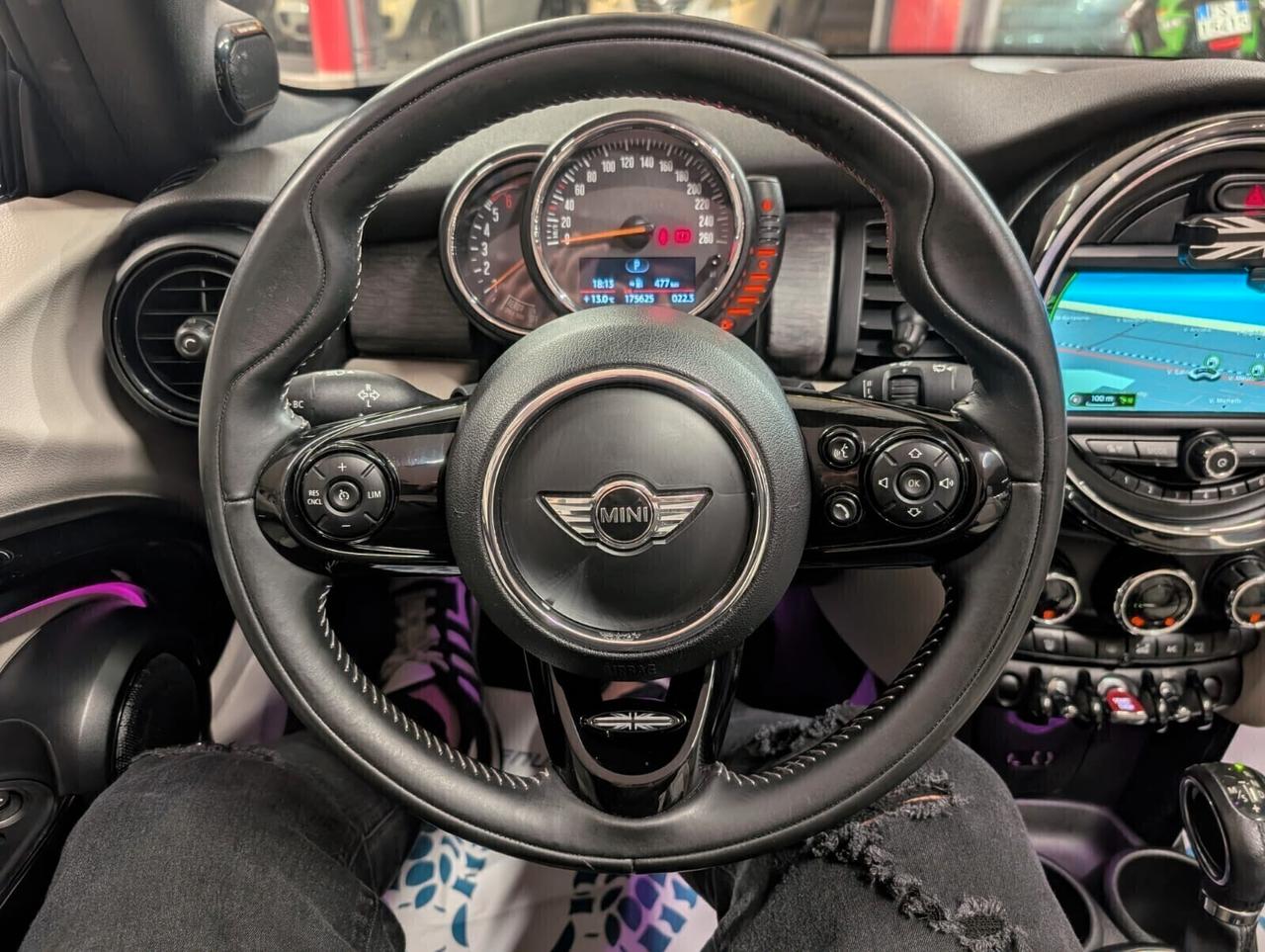 Mini Cooper 1.5 D Hype Cabrio