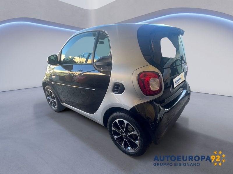 smart fortwo 70 Passion