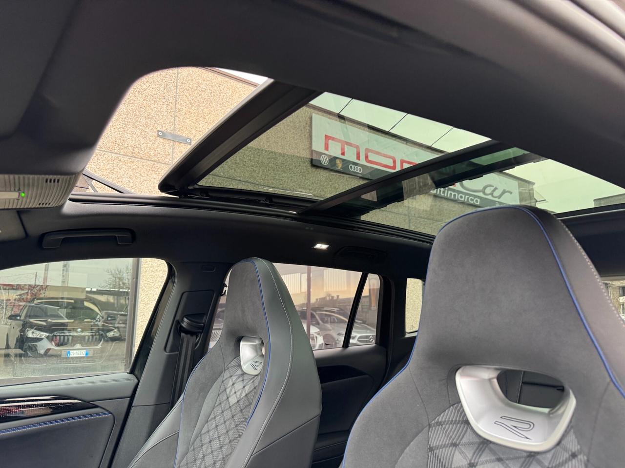 Volkswagen Tiguan 2.0 TDI 150 CV DSG R-Line plus GARANZIA VOLKSWAGEN