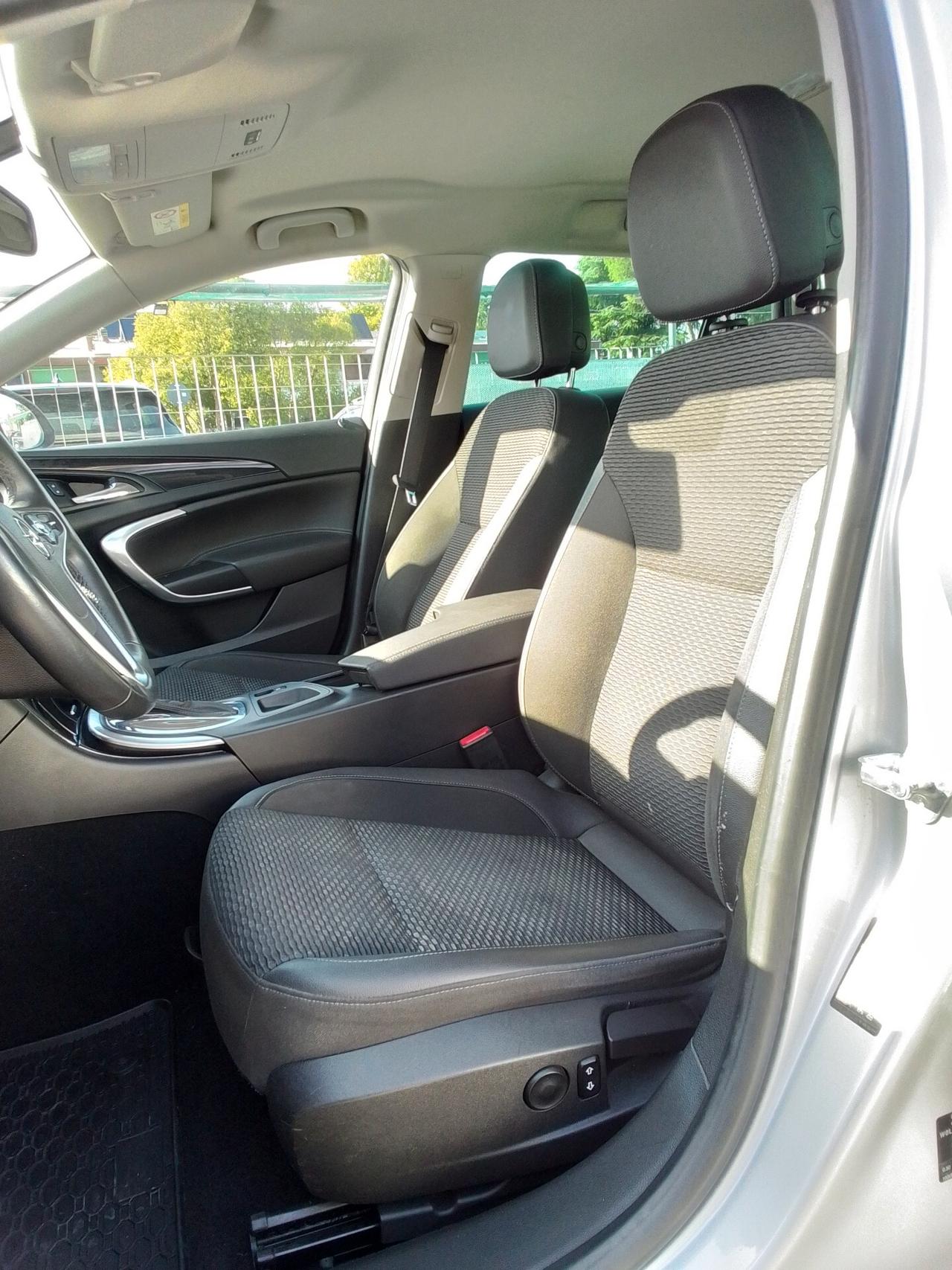 Opel Insignia 1.6 CDTI 136CV Sports Tourer aut. Cosmo Business