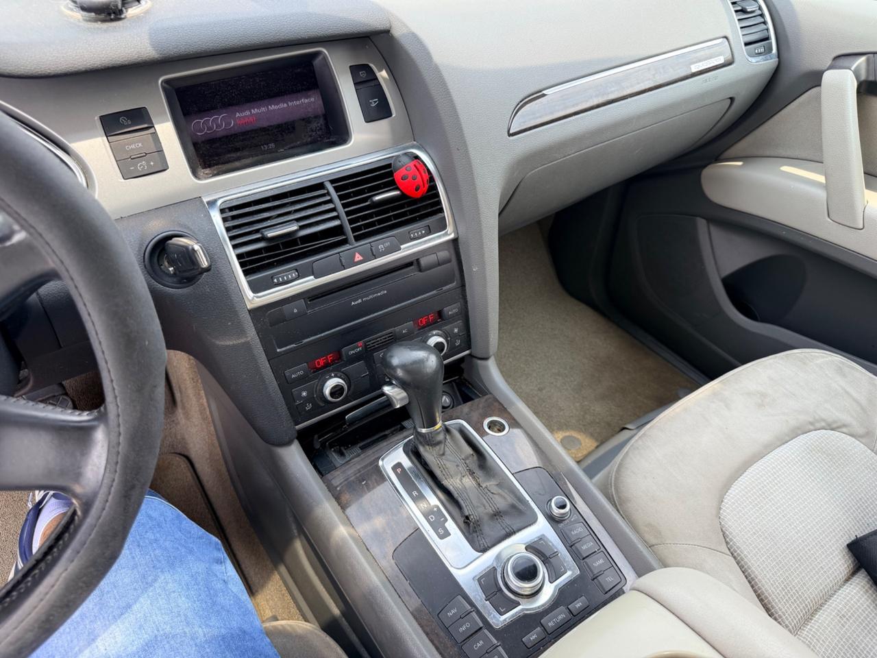 Audi Q7 3.0 V6 TDI 245 CV. Euro 6. 7 Posti.