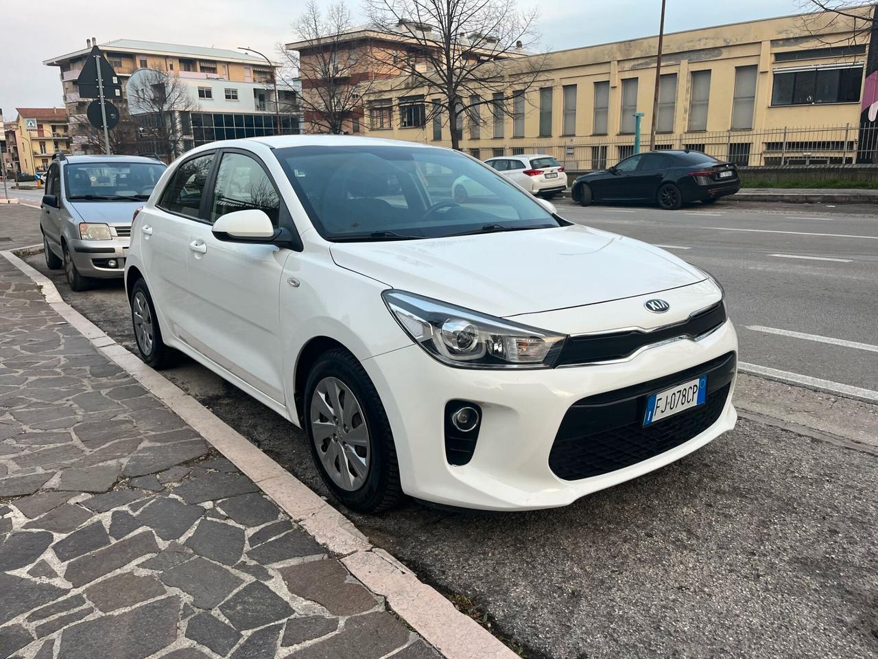 Kia Rio 1.4 CRDi 5 porte Active