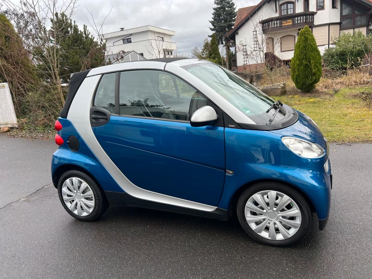 Smart ForTwo 1000 52 kW MHD cabrio passion