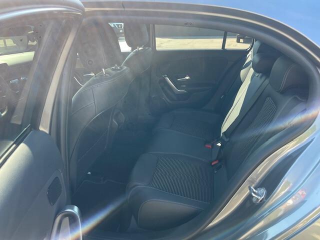 Mercedes-benz A 180 A 180 d Automatic Sport