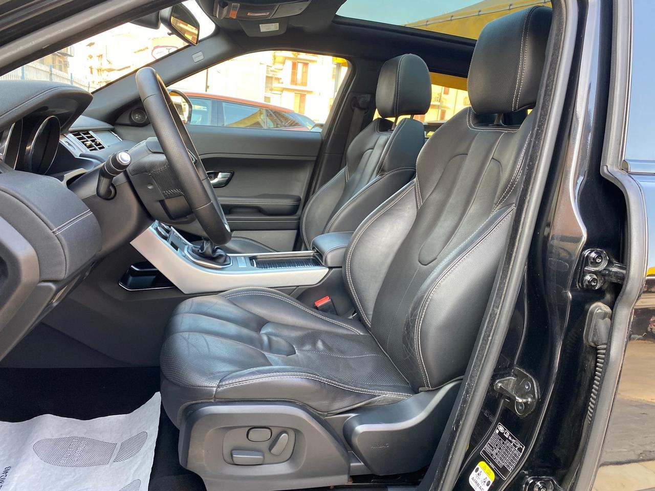 Land Rover Range Rover Evoque 2.2 eD4 - Dynamic