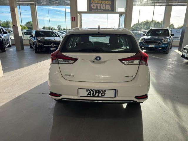 TOYOTA Auris 1.8 Hybrid Lounge