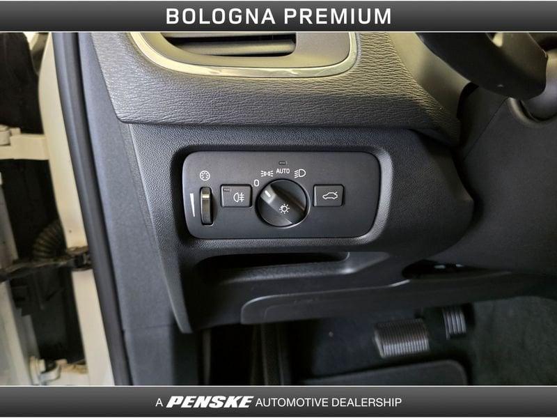 Volvo V40 Cross Country D2 Geartronic Business Plus