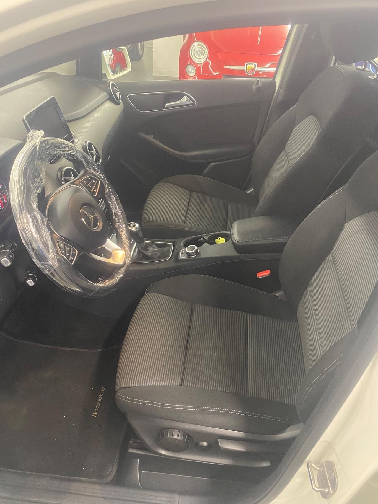 Mercedes-benz B 180 B 180 d Sport