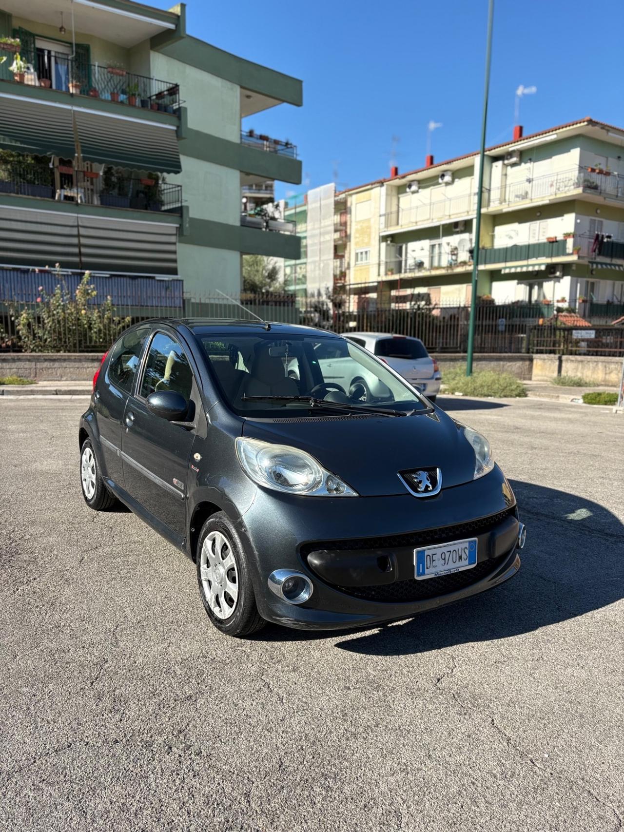 Peugeot 107 Automatica 1.0 68CV 5p