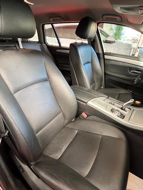 BMW 520 D 184 CV TOURING LUXURY PELLE TOTALE AUTOMATICO NAVI CERCHI SEDILI ANT. A REGOLAZIONE ELETTRICA