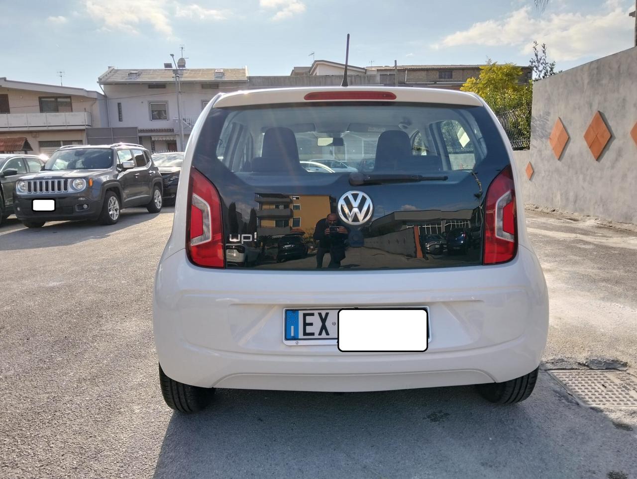 Volkswagen up! 1.0 Benzina Automatica 2014 Sinistrata
