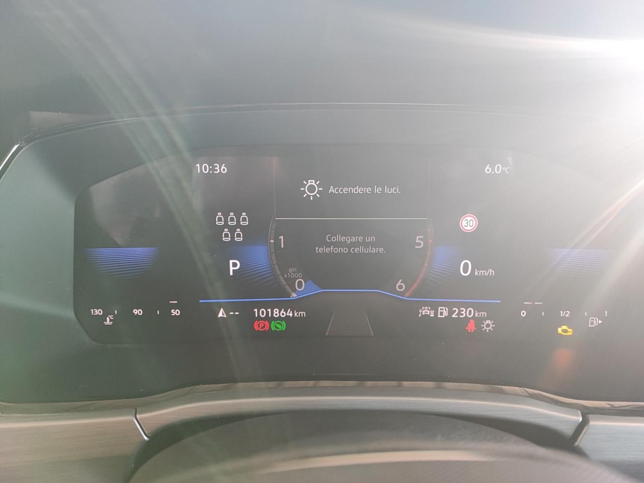 Volkswagen Touran 2.0 TDI 150 CV SCR DSG Business BlueMotion Technology