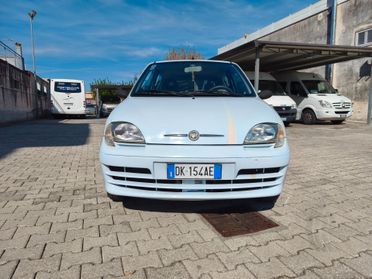 Fiat 600 1.1 Active