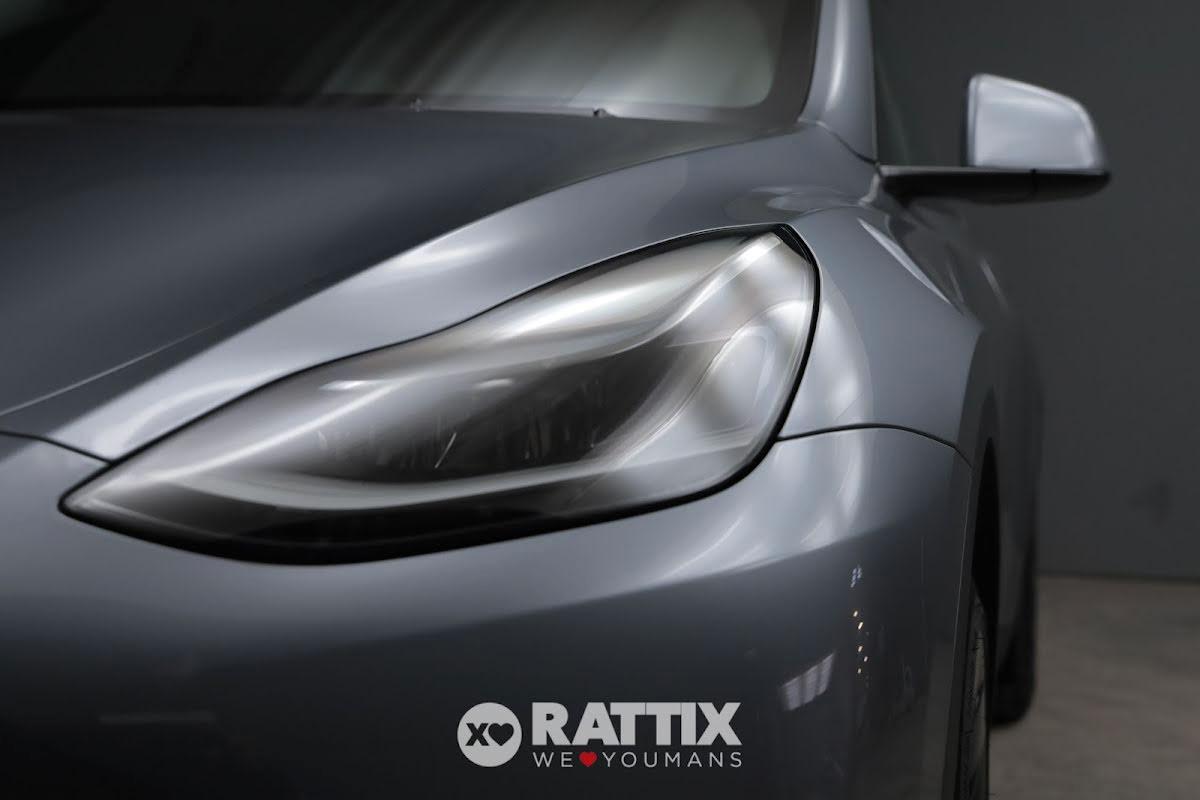 Tesla Model Y Single Motor rwd + tetto panoramico
