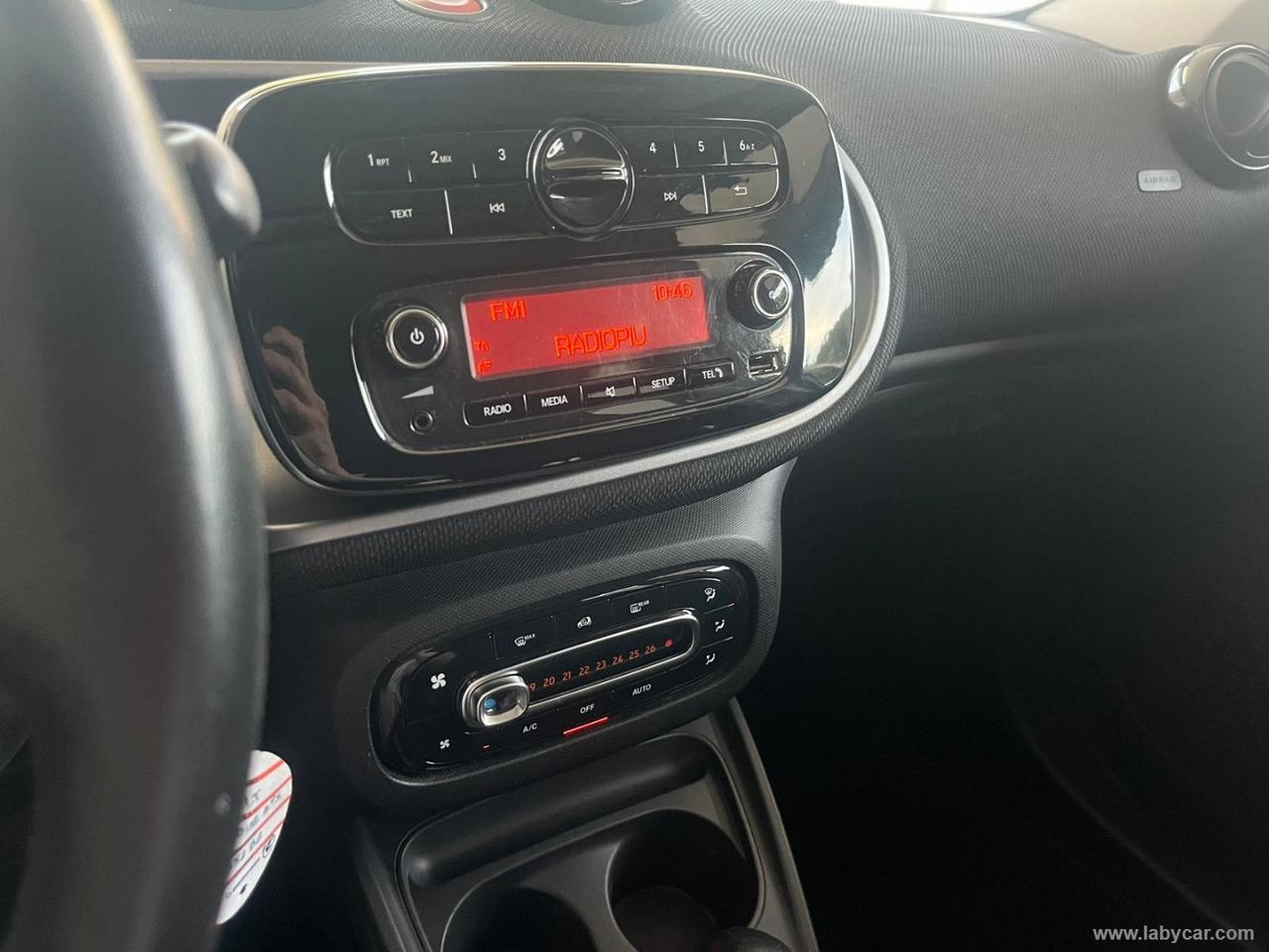 SMART forfour 70 1.0 twinamic Passion AUTOMATICA CON SOLI 65.000KM!