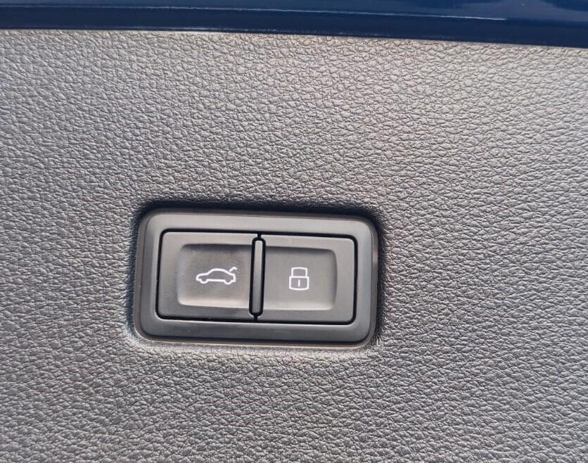 Audi Q8 50TDI Ibrida quattro tiptronic Sport S-Line Tetto panoramico