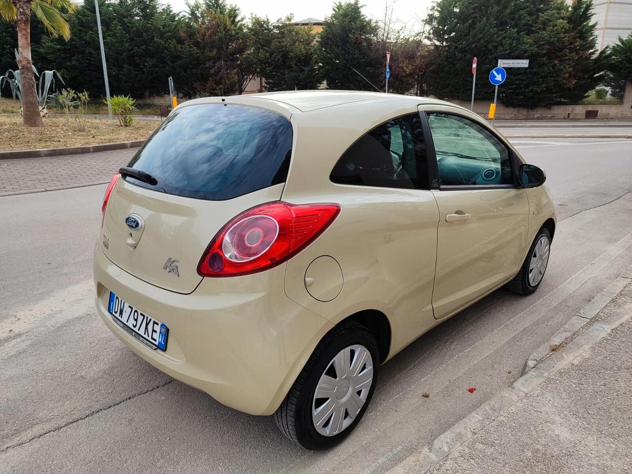 Ford Ka 1.3 TDCi 75CV Titanium!!!
