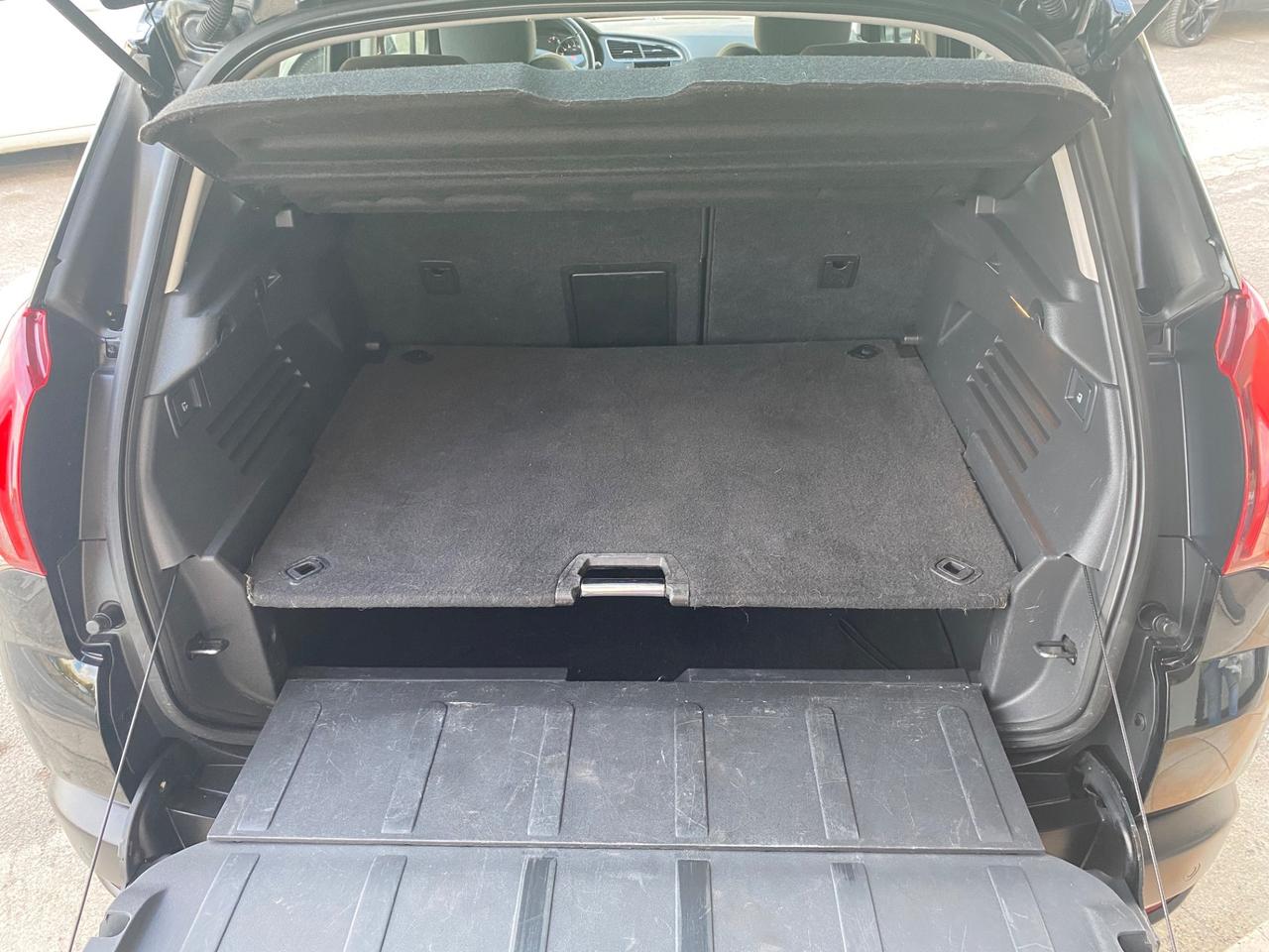 Peugeot 3008 1.6 HDi 115CV Active