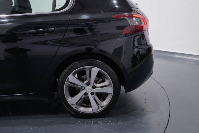 PEUGEOT 308 BlueHDi 130 S&S EAT8 Allure