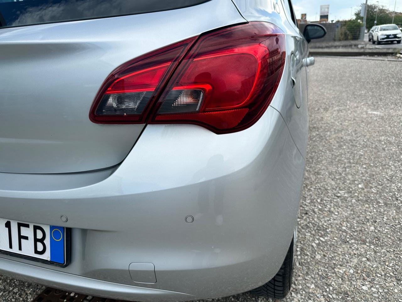 Opel Corsa 1.4 90CV GPL Tech 5 porte n-Joy