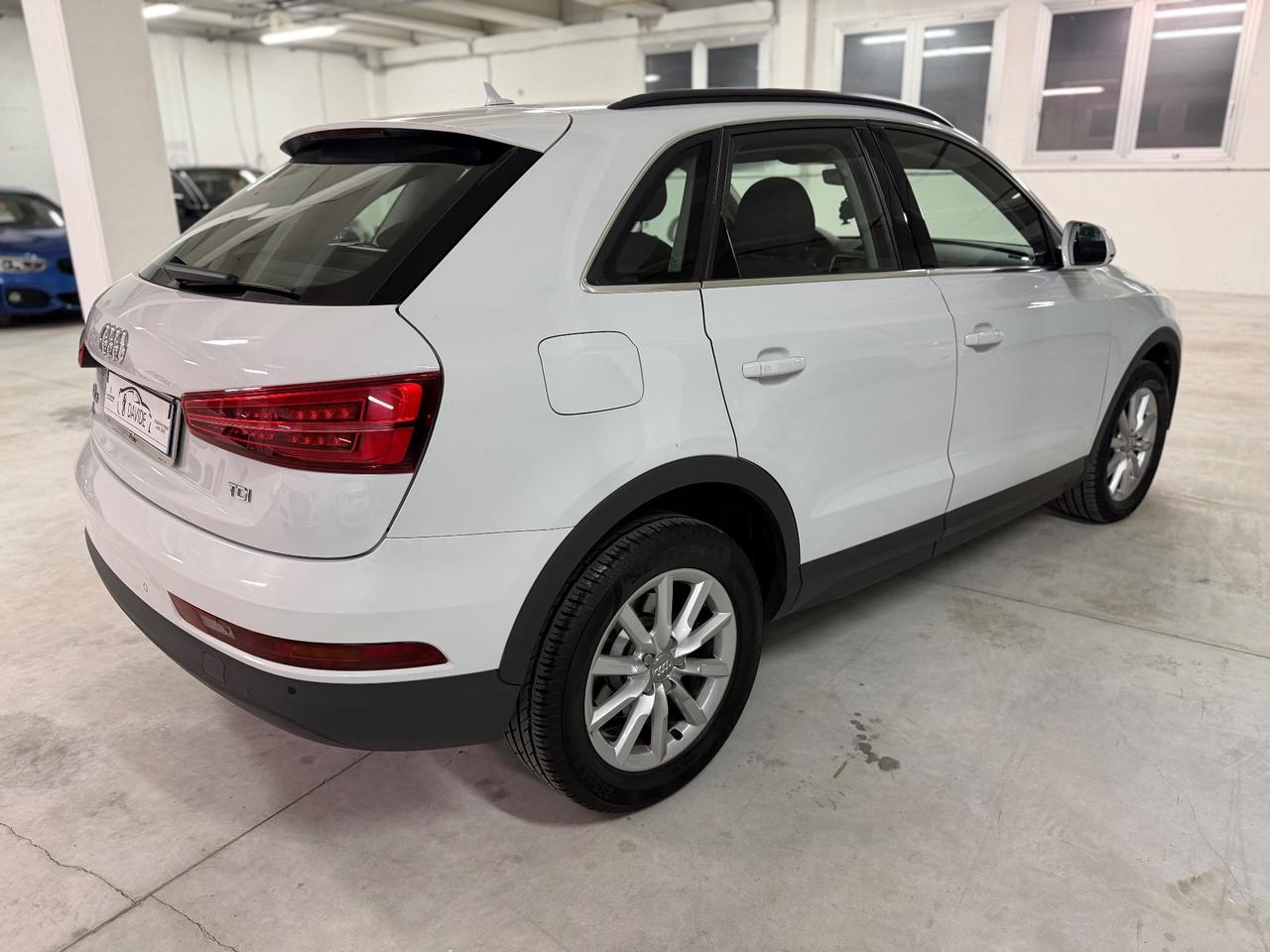 Audi Q3 2.0 TDI 150 CV Business
