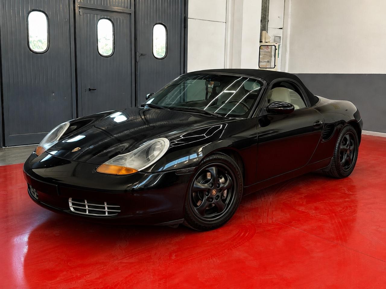Porsche Boxster 2.5i 24V cat