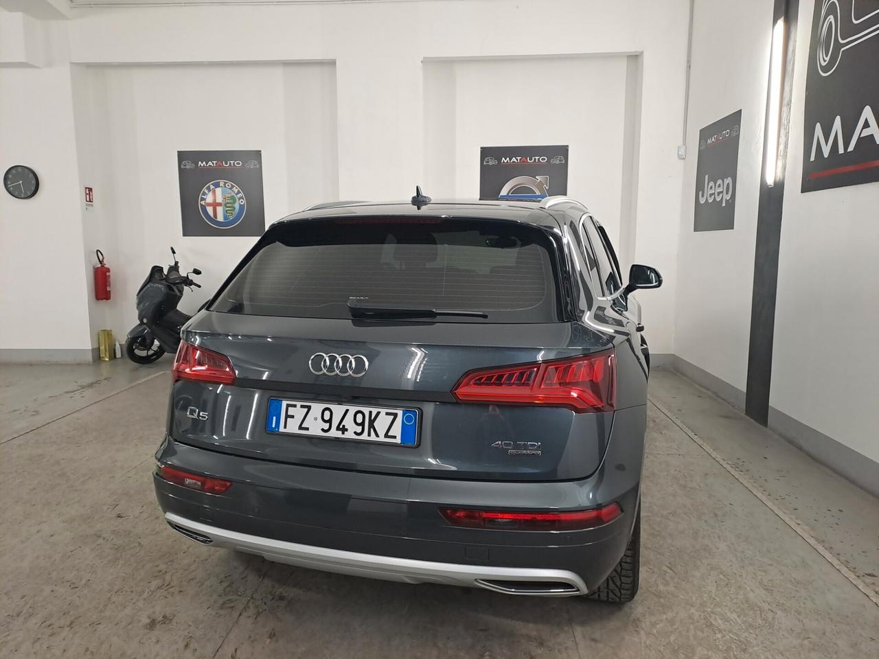 Audi Q5 40 TDI quattro S tronic Business