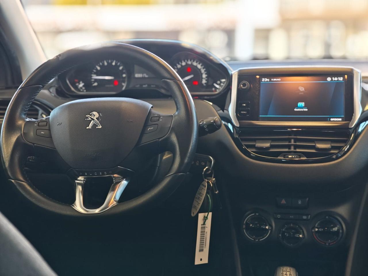 Peugeot 208 I 2015 5p 1.2 puretech Allure s