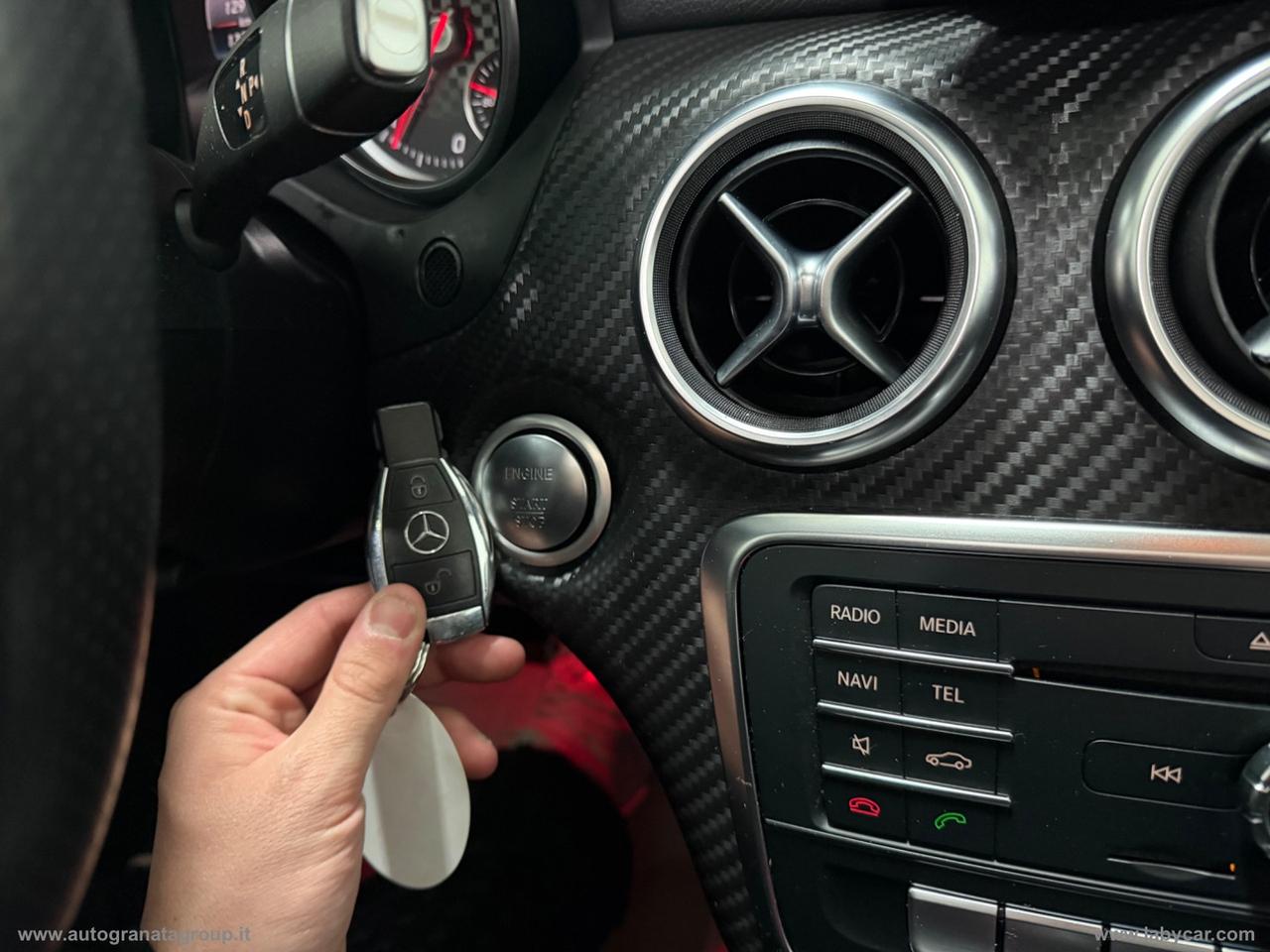 MERCEDES-BENZ A 200 d Automatic Premium TETTO APRIBILE AMG