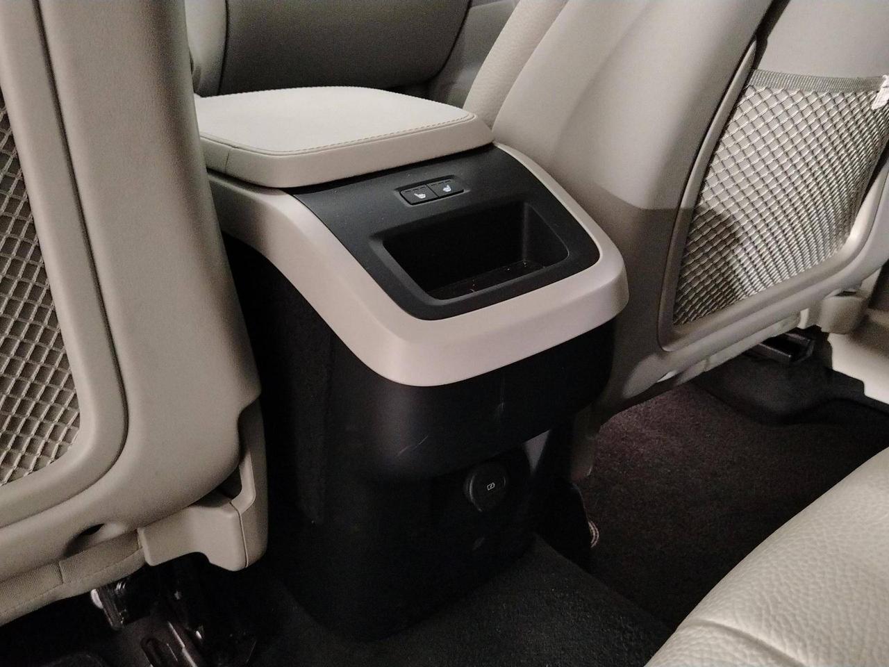 Volvo XC90 2.0 b5 Plus Bright awd 7 Posti