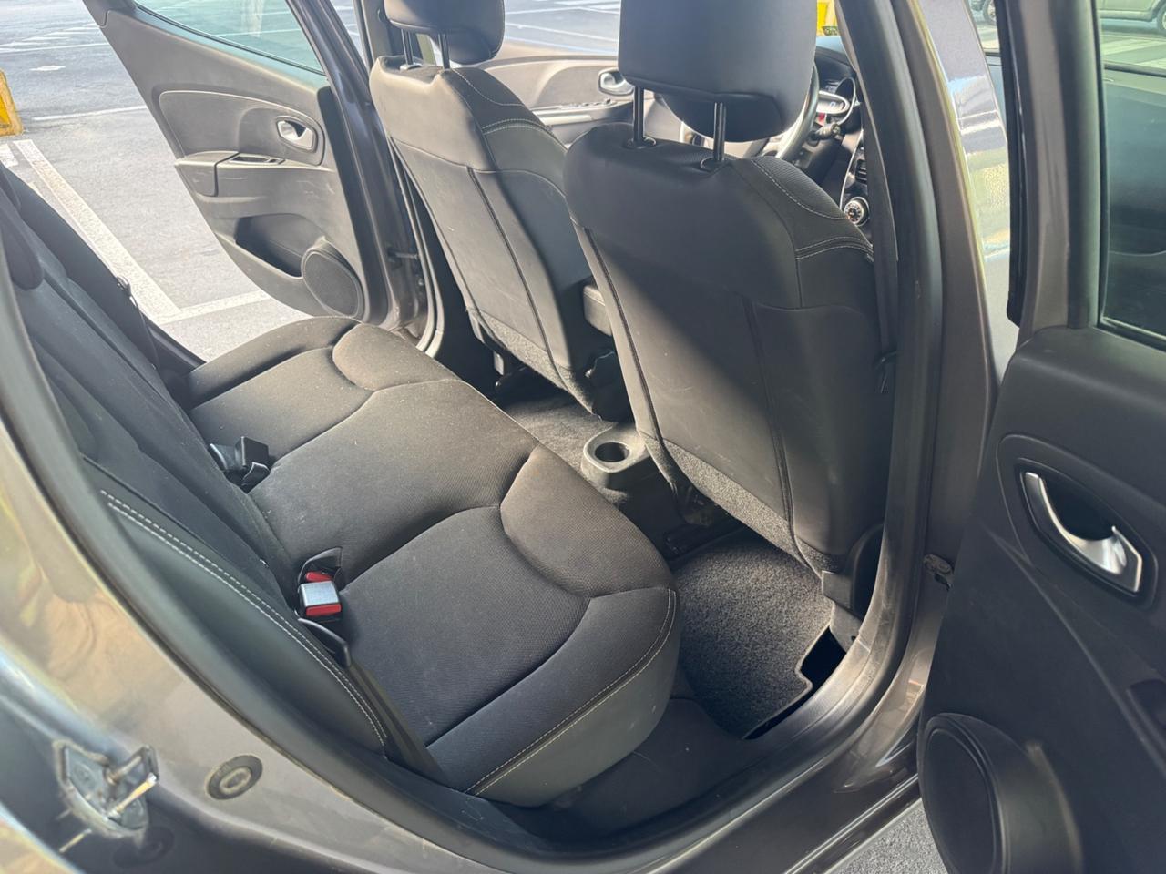 Renault Clio 1.5 dCi 8V 90CV Full optional 2015