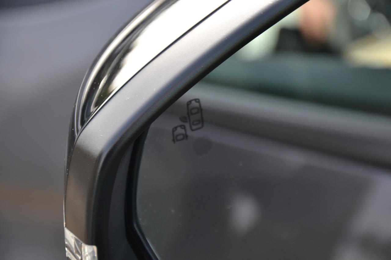 Peugeot 3008 1.5 HDi 130CV 6M ALLURE *KM29000**PREZZO VERO**