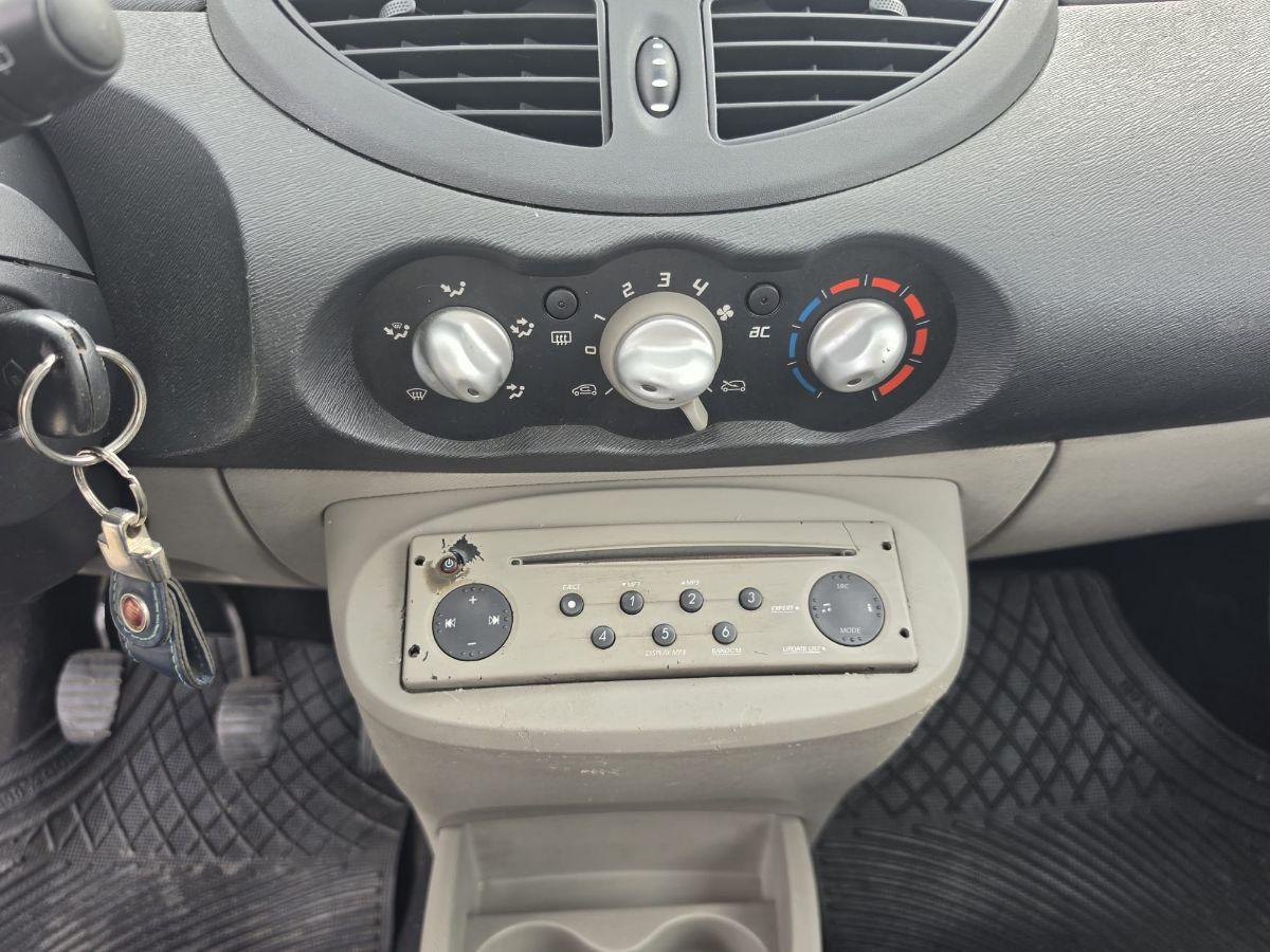 RENAULT - Twingo - 1.5 dCi 65CV Confort