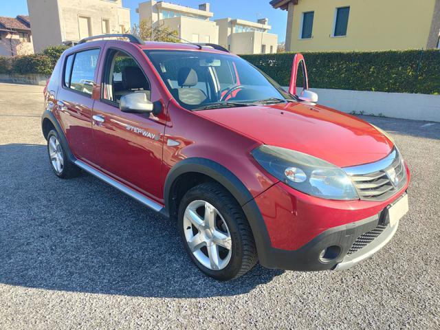 DACIA Sandero Stepway 1.6 Benzina ( TAGLIANDATA )