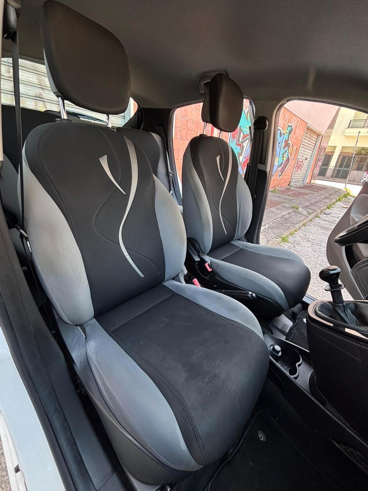 Lancia Ypsilon 0.9 TWINAIR 85 CV 5P METANO ECOCHIC ELLE