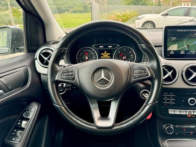 Mercedes-benz B 180 B 180 d Automatic Premium