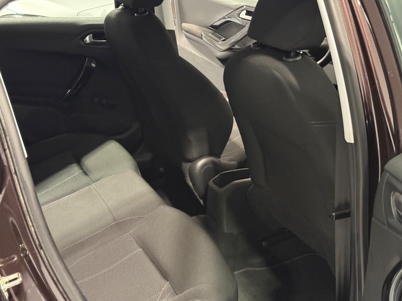 Peugeot 208 1.2 VTi 82 CV 5 porte Access