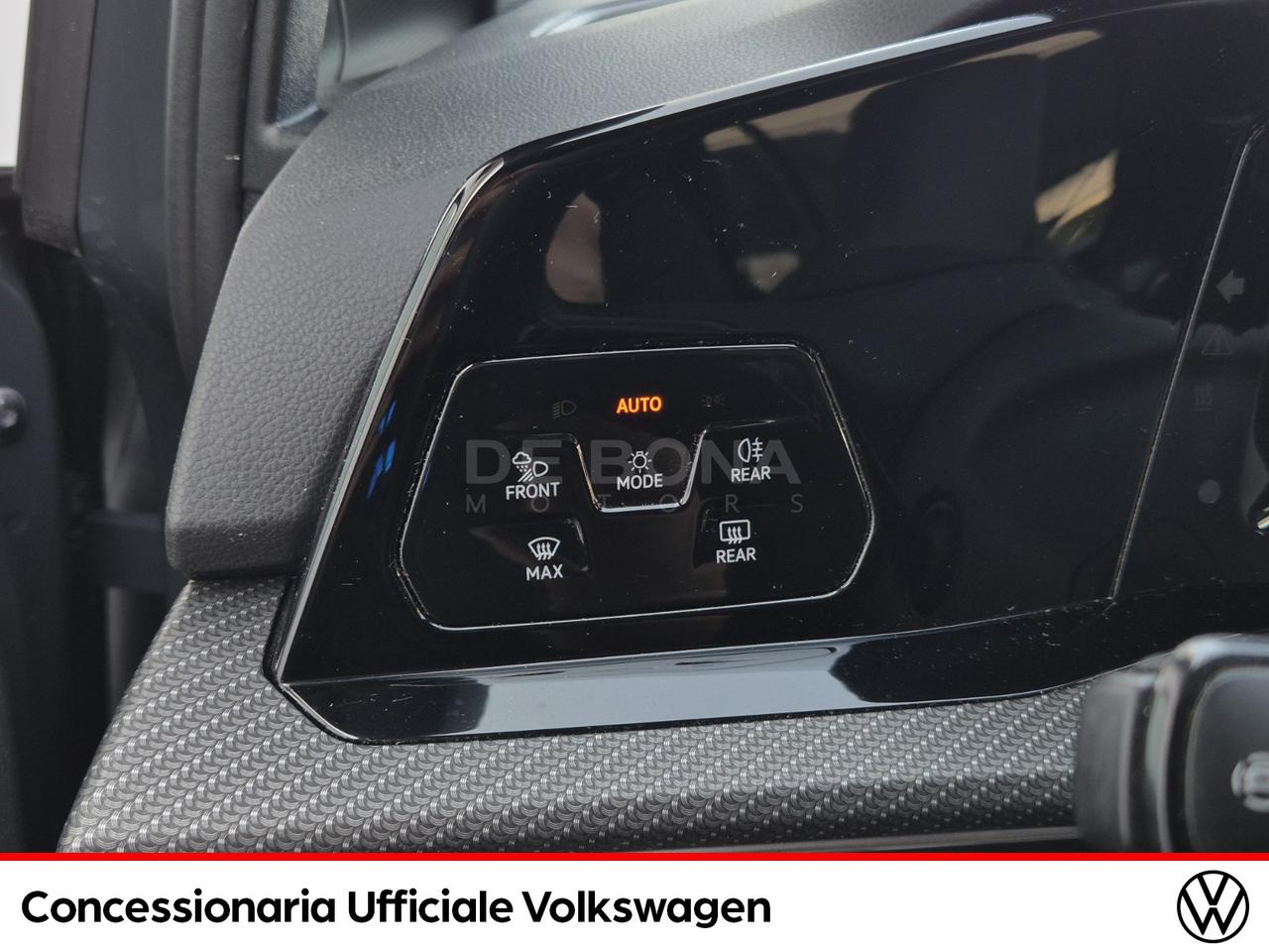 Volkswagen Golf variant 1.5 etsi evo r-line 150cv dsg