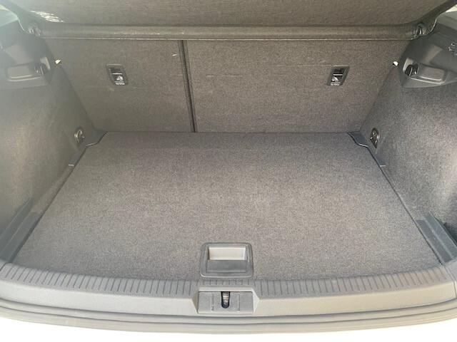 VW Golf 7 - Trendline 1.6 TDI