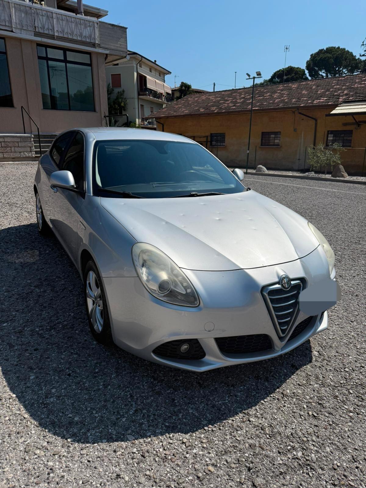 Alfa Romeo Giulietta 1.6 JTDm-2 105 CV Distinctive