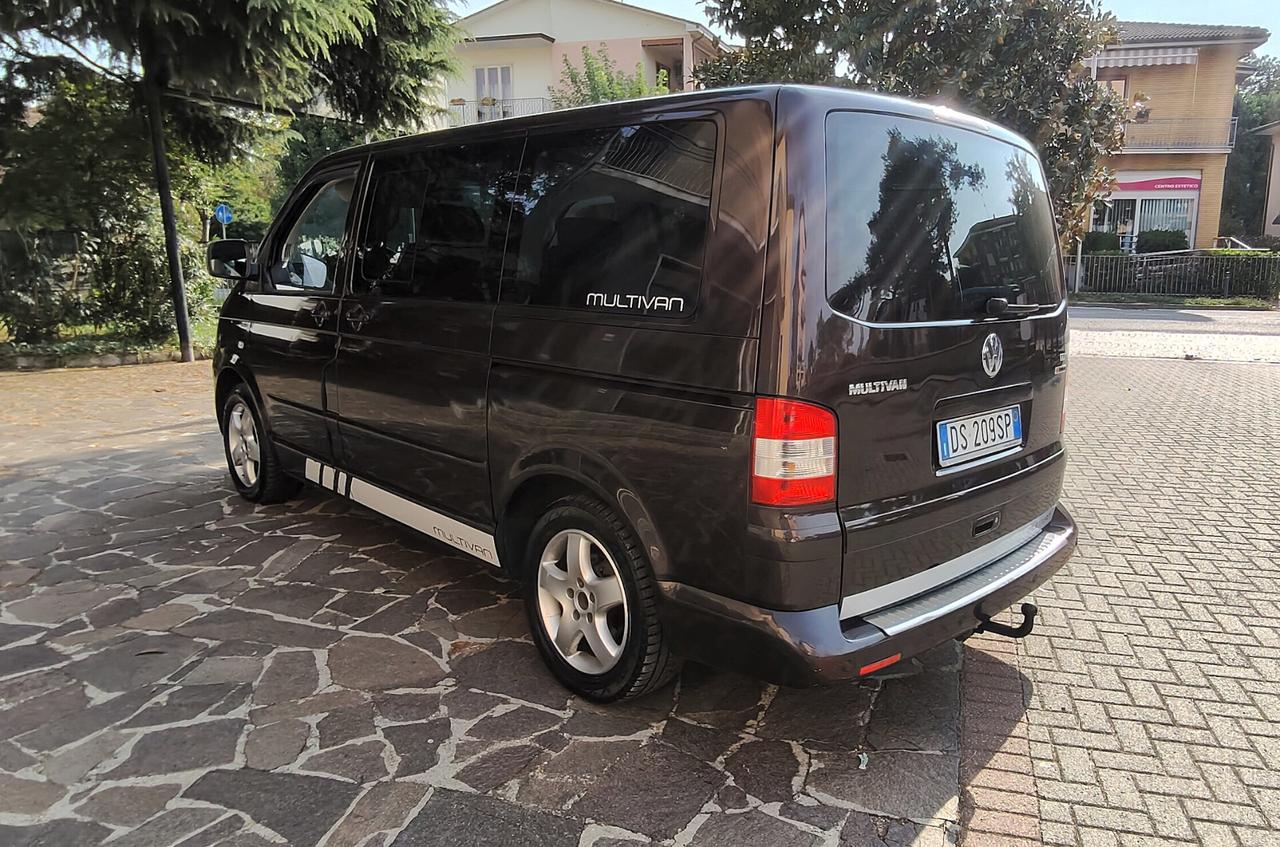 Volkswagen Multivan T5 2.5 TDI 4motion Gancio